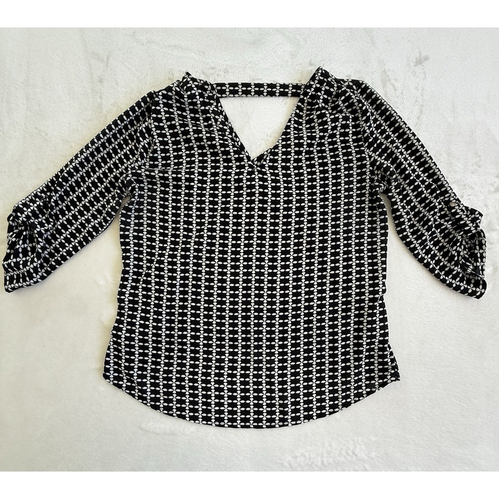Women's Blk Geometric Blouse 3/4 Sleeve Fit Shape V-Neck Horizontal Strap Small